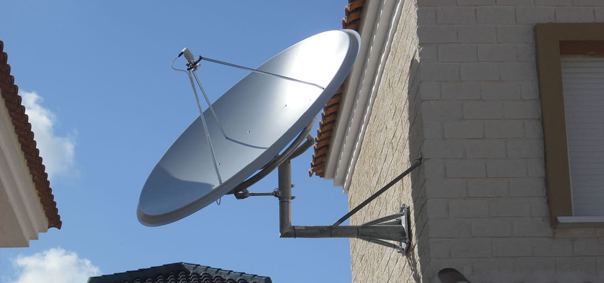 Antena TV Satelital